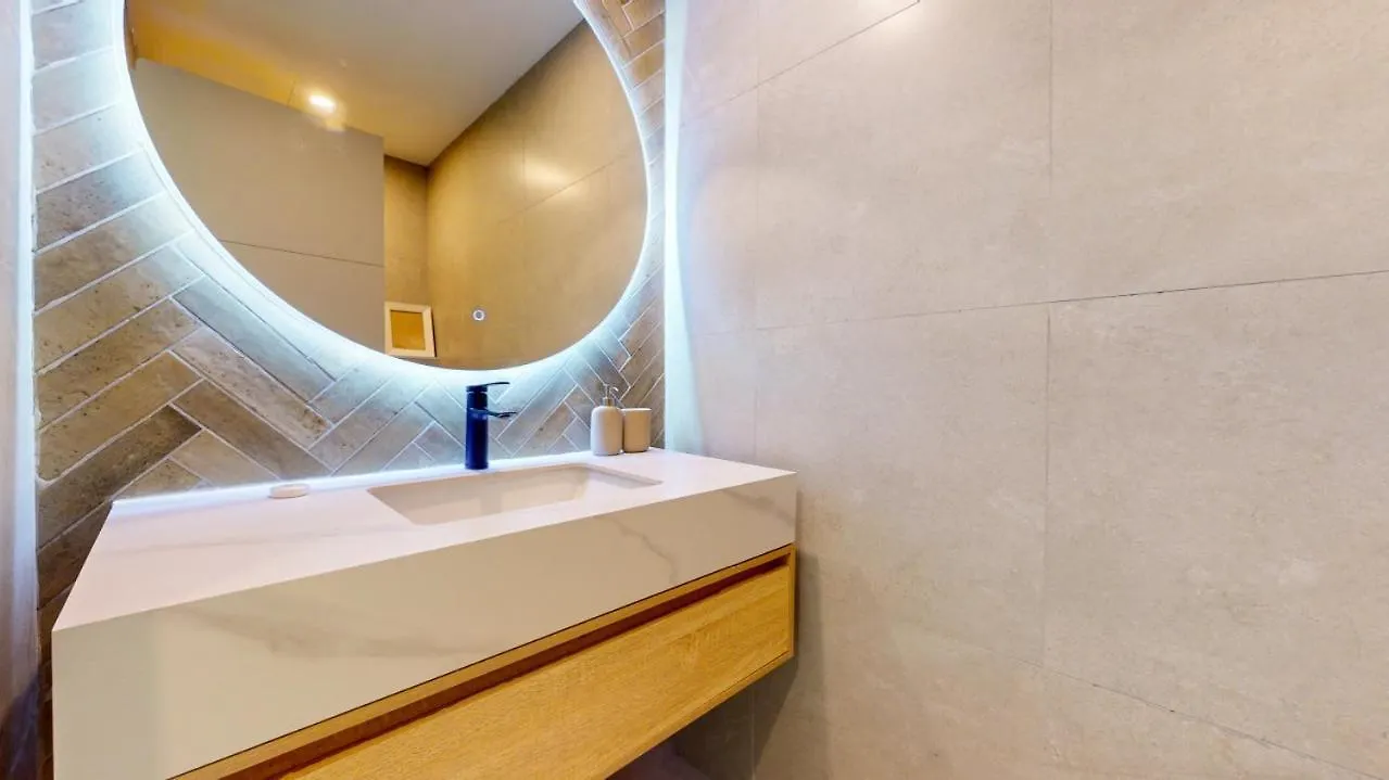 The Point Tower - Vibrant One Bed In Marina Apartment Dubai United Arab Emirates